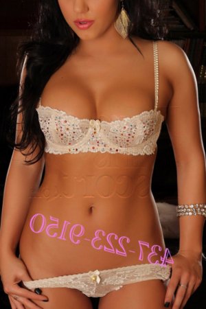 Soukeina live escorts in Paradise California and sex clubs